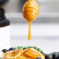 Miód Manuka MGO™ 100+ nektarowy 250g  - Manuka Health.jpg